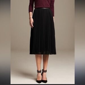 Banana republic chiffon pleated midi skirt black 8